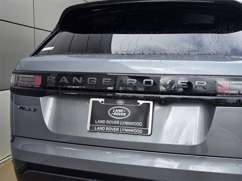 New 2026 Land Rover Range Rover Velar Dynamic SE image 9