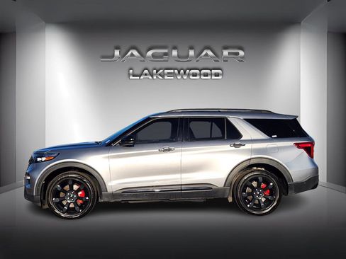 Used 2021 Ford Explorer ST w/ Equipment Group 401A image 2