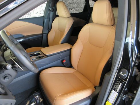 Used 2024 Lexus RX 350 Premium w/ Convenience Package AWD/4WD image 30