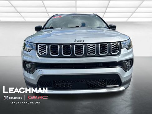 Used 2026 Jeep Compass Limited AWD/4WD image 10