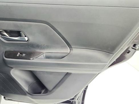 Certified 2026 Nissan Kicks SV FWD image 27