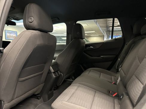 Certified 2025 Chevrolet Equinox LT image 18