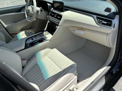 New 2026 Genesis G70 2.5T Prestige RWD image 24
