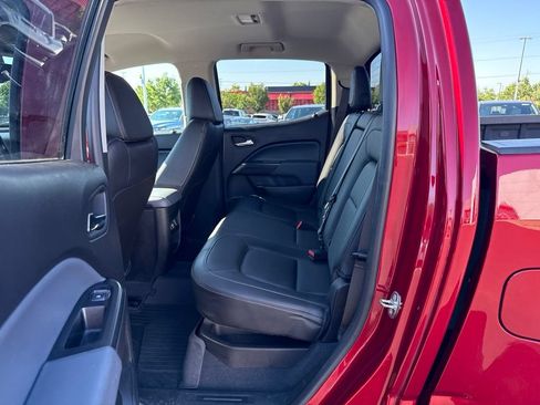 Used 2021 Chevrolet Colorado Z71 w/ Safety Package AWD/4WD image 9