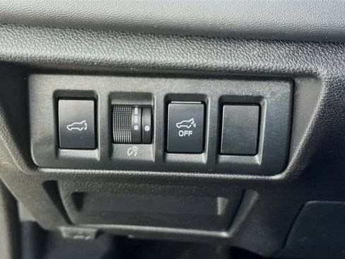 Used 2023 Subaru Outback Touring XT AWD/4WD image 15