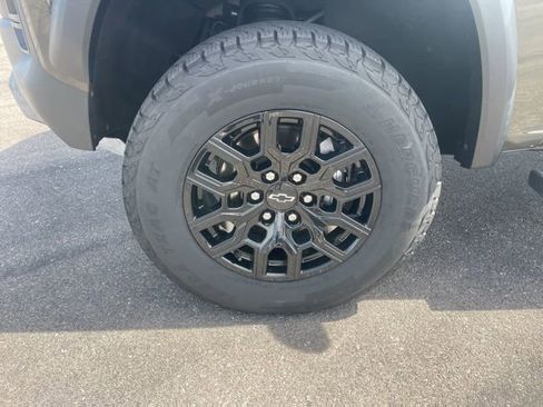 Used 2023 Chevrolet Colorado Trail Boss w/ LPO, Skid Plate Package image 10