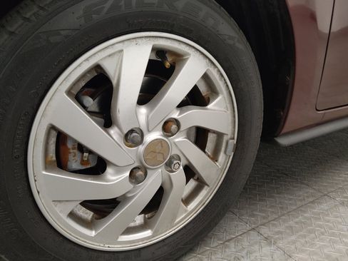 Used 2017 Mitsubishi Mirage SE FWD image 31