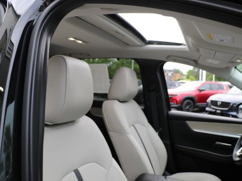 Certified 2025 MAZDA CX-90 3.3 Turbo w/ Preferred Package AWD/4WD image 7