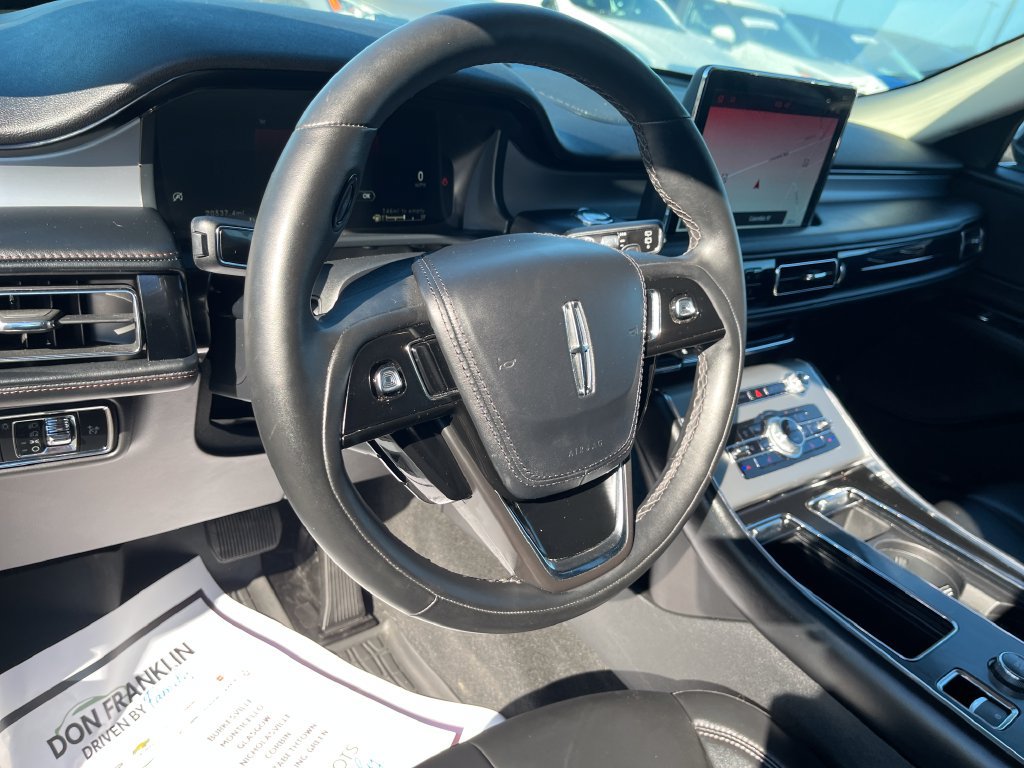 Used 2024 Lincoln Aviator AWD w/ Premium Package image 14