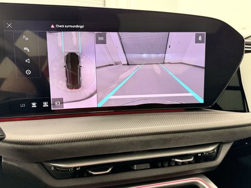 Used 2025 Audi Q5 Premium Plus w/ Premium Plus image 25