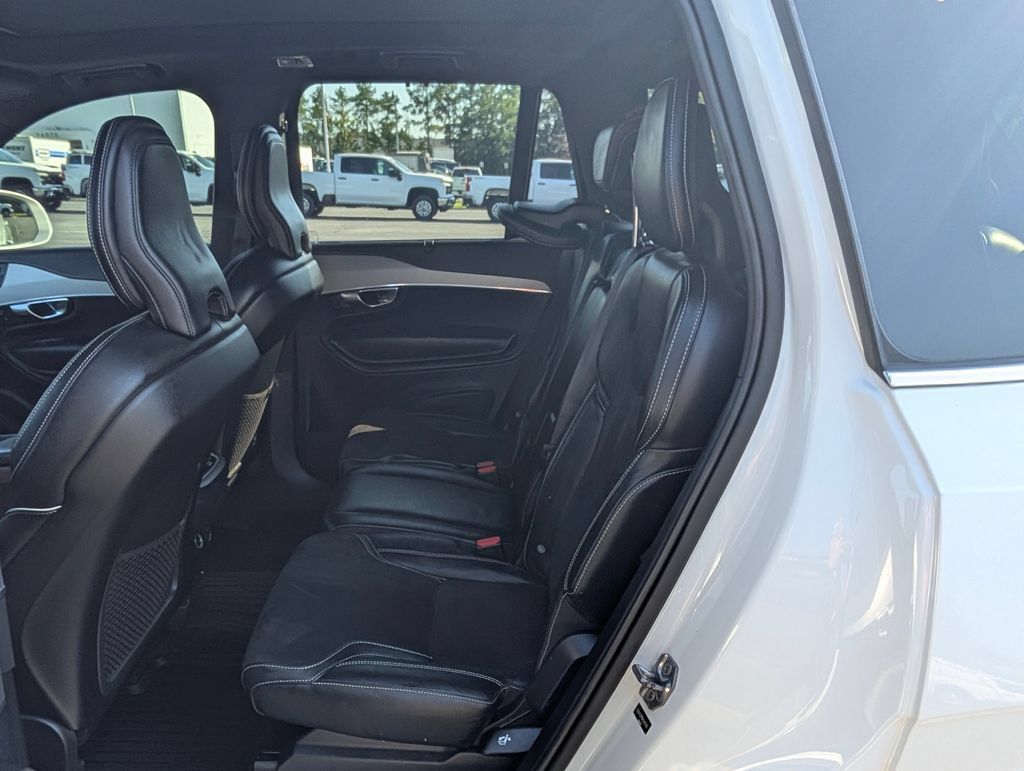 Used 2019 Volvo XC90 T6 R-Design w/ Advanced Package AWD/4WD image 17