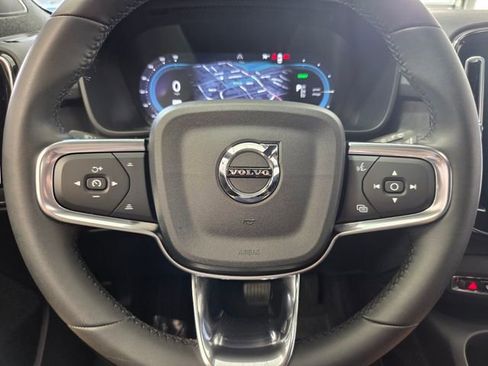 Certified 2023 Volvo XC40 Recharge Ultimate w/ Protection Package Premier image 34