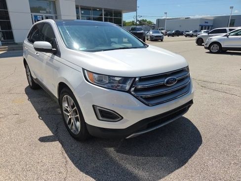 Used 2016 Ford Edge Titanium w/ Equipment Group 301A AWD/4WD image 4