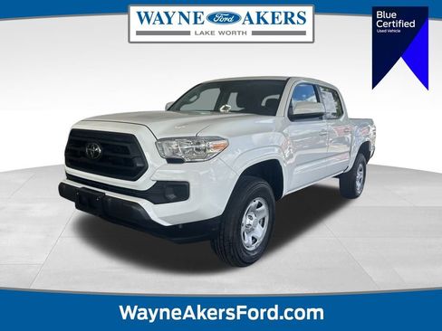 Used 2023 Toyota Tacoma SR image 1