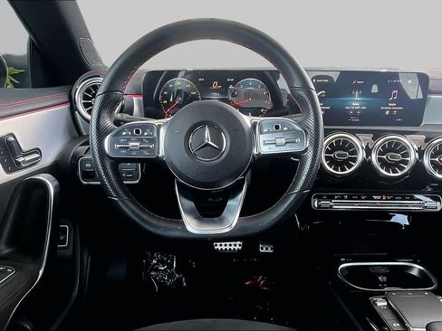Used 2023 Mercedes-Benz CLA 250 image 6