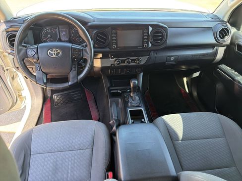 Used 2020 Toyota Tacoma SR image 16