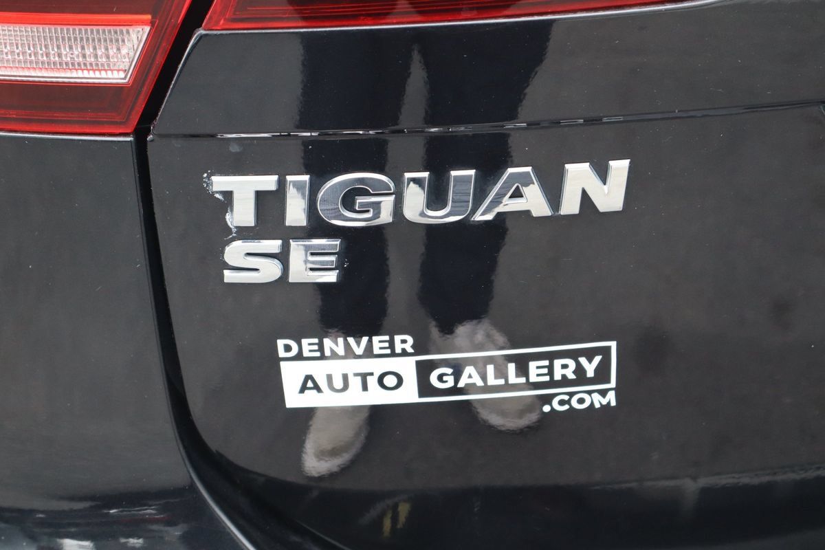 Used 2018 Volkswagen Tiguan SE AWD/4WD image 24