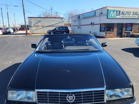 Used 1992 Cadillac Allante image 40