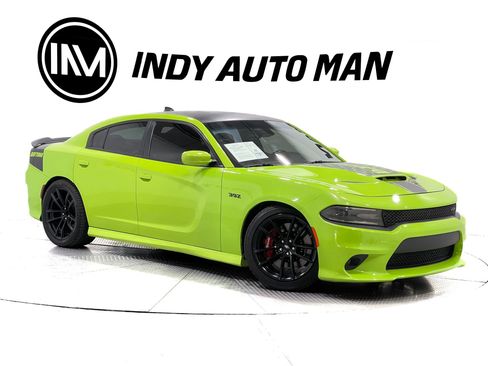Used 2019 Dodge Charger Scat Pack w/ Daytona Edition Group RWD image 2