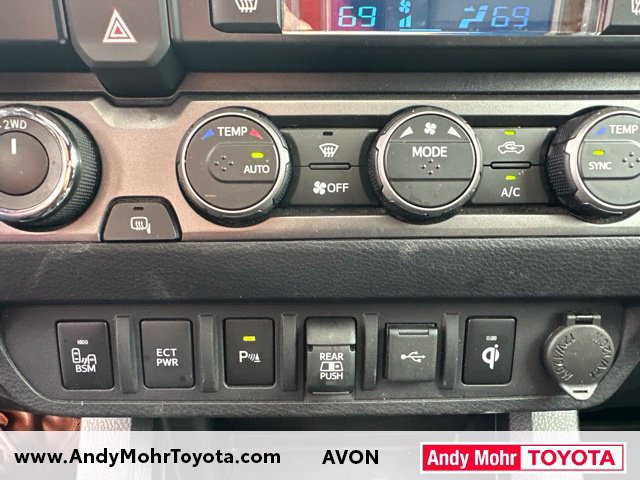 Used 2020 Toyota Tacoma TRD Off-Road w/ TRD Premium Off Road Package AWD/4WD image 23