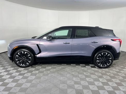 New 2026 Chevrolet Blazer EV RS image 10