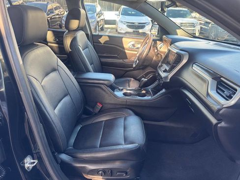 Used 2018 GMC Acadia SLT FWD image 17