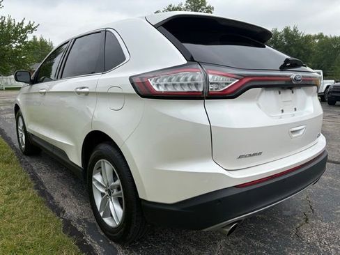 Used 2018 Ford Edge SEL w/ Equipment Group 201A FWD image 2