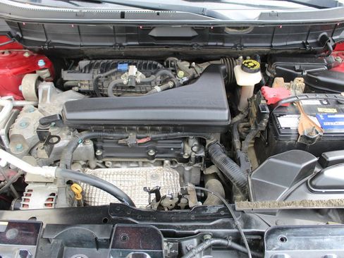 Used 2016 Nissan Rogue S w/ Appearance Package image 10