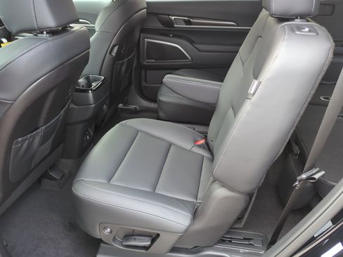 New 2025 Kia Telluride S image 19