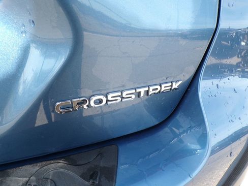 Used 2024 Subaru Crosstrek 2.0i Premium image 7