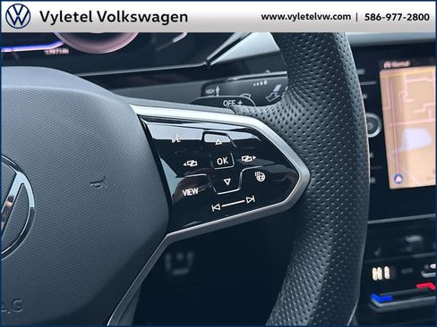Certified 2023 Volkswagen Arteon SEL image 25