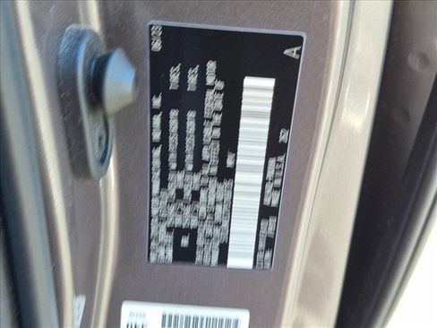 Certified 2023 Toyota Sienna XLE w/ XLE Plus Package FWD image 25
