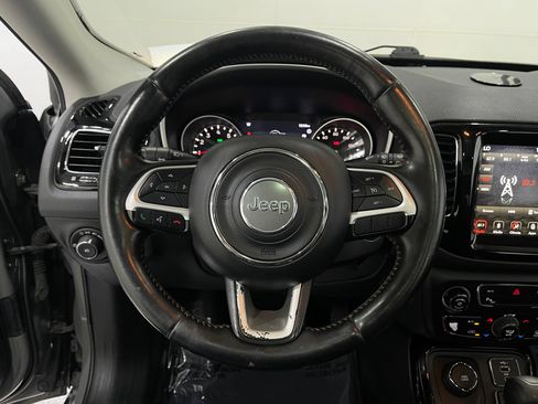 Used 2019 Jeep Compass Limited w/ Safety & Security Group AWD/4WD image 21