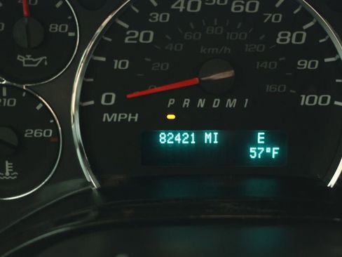 Used 2018 GMC Savana 2500 Extended w/ Enhanced Convenience Package image 14