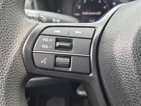 Used 2025 Honda Accord SE image 14