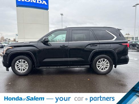 Used 2024 Toyota Sequoia SR5 w/ SR5 Premium Package image 3