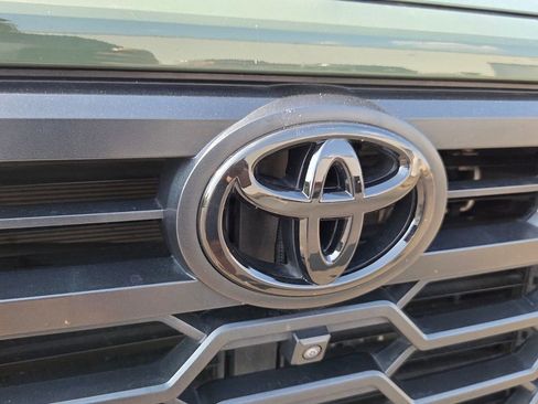 Used 2022 Toyota Tundra SR5 RWD image 4