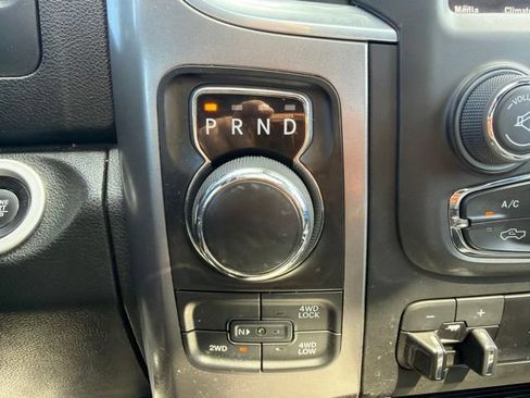 Used 2023 RAM 1500 Warlock AWD/4WD image 37