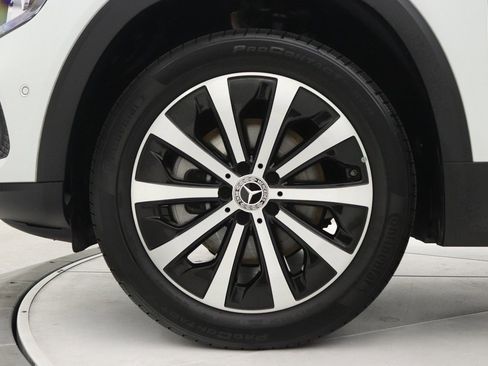 Certified 2022 Mercedes-Benz GLB 250 image 30