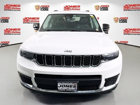 Used 2021 Jeep Grand Cherokee L Limited AWD/4WD image 12