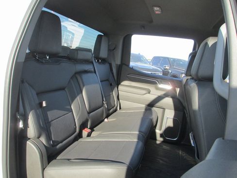 Used 2022 GMC Sierra 1500 SLT w/ SLT Premium Package image 22