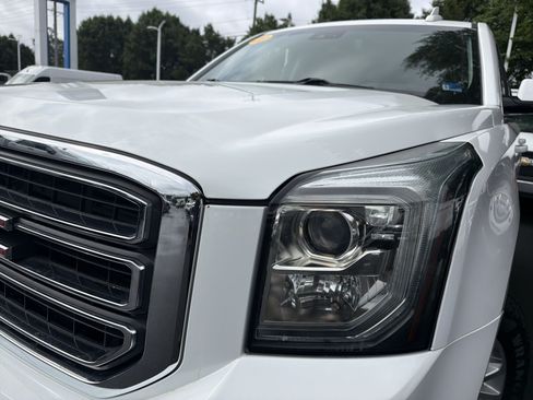 Used 2020 GMC Yukon SLT AWD/4WD image 6