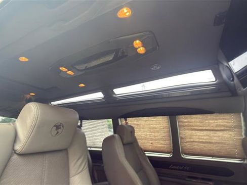 Used 2015 Chevrolet Express 2500 Extended RWD image 20