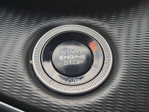 Used 2024 Jeep Grand Cherokee Laredo X RWD image 20