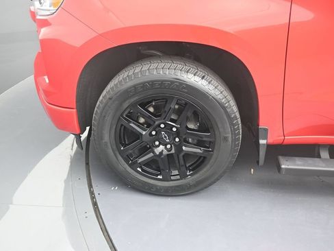 Used 2022 Chevrolet Silverado 1500 RST RWD image 9