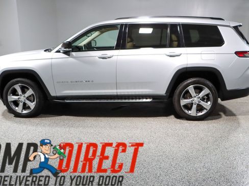 Used 2021 Jeep Grand Cherokee L Limited image 10