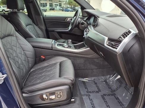 Used 2023 BMW X5 xDrive45e w/ M Sport Package AWD/4WD image 9