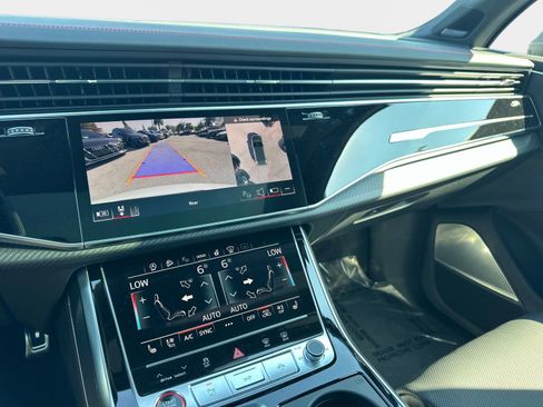New 2026 Audi SQ7 Prestige image 26