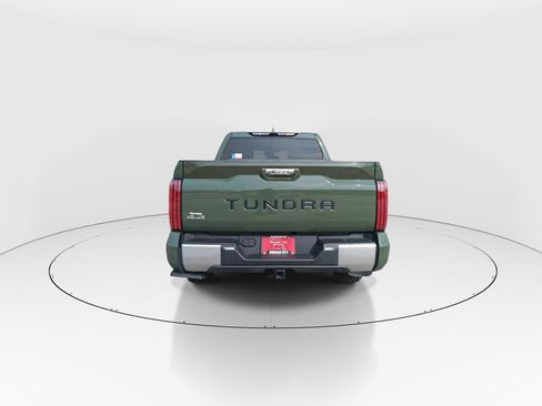 Used 2023 Toyota Tundra Limited AWD/4WD image 7
