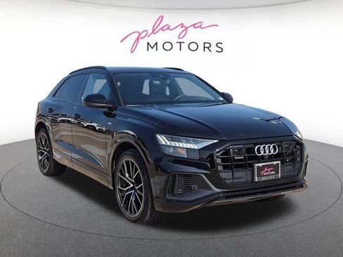 Used 2020 Audi Q8 Prestige w/ Prestige Package AWD/4WD image 3